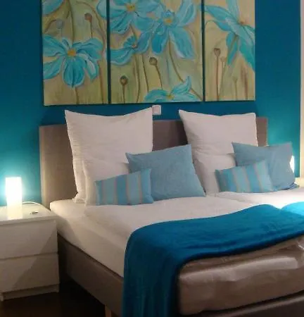 Flower Power 2* Hehlen