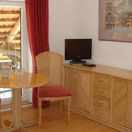 Hotel Flower Power Hehlen