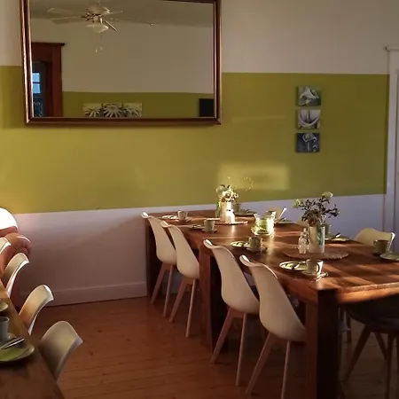 Flower Power 2* Hehlen