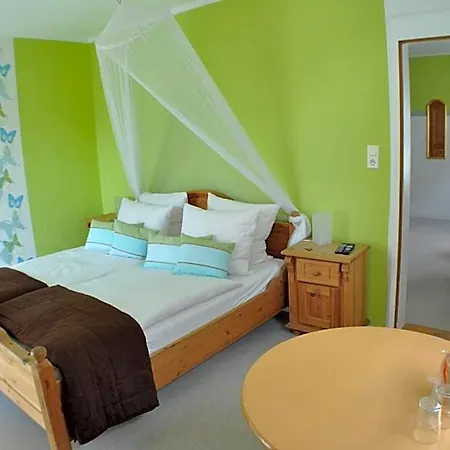 Flower Power Hotel Hehlen